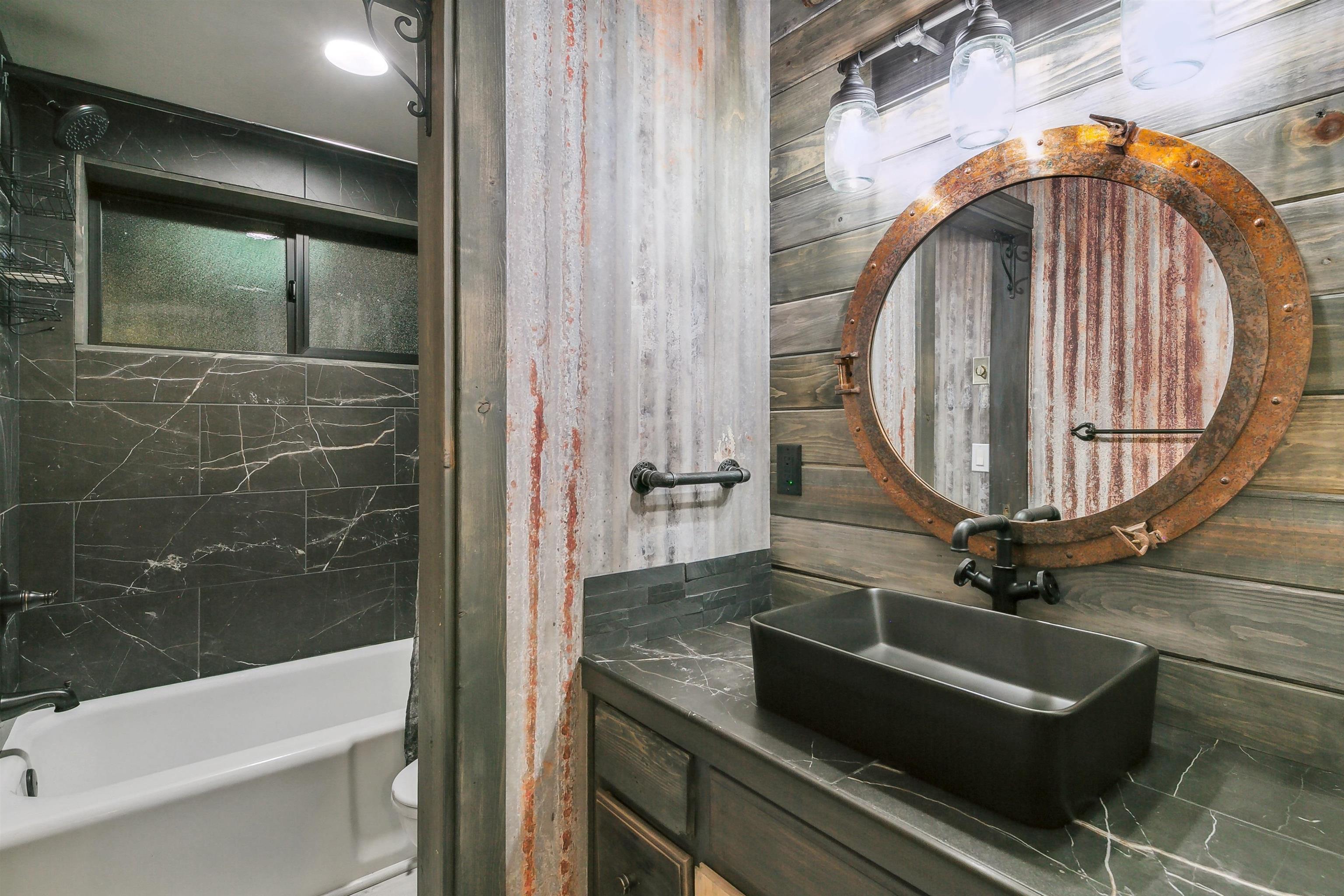 MLS #20242433 image #16