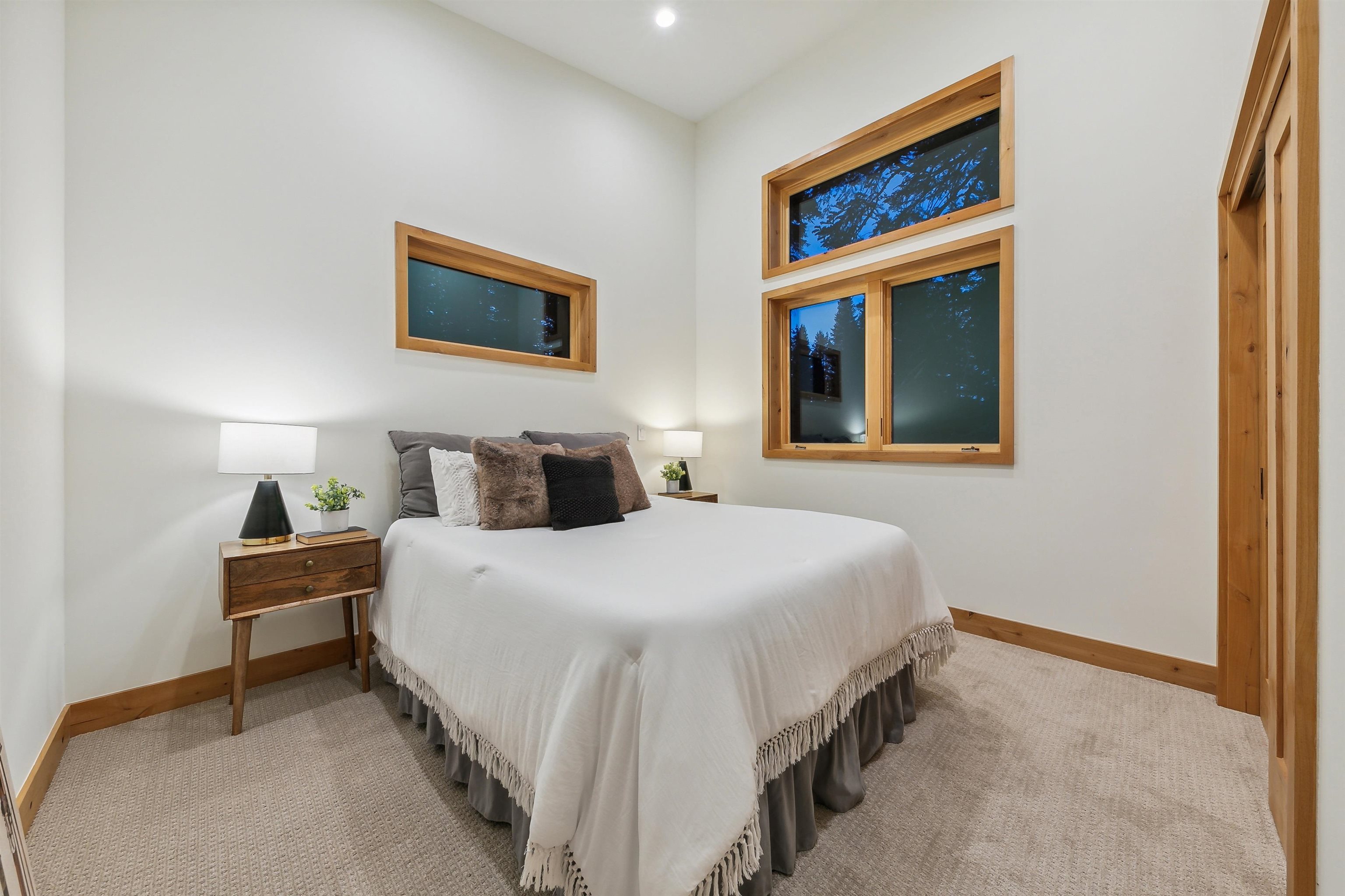 MLS #20242437 image #17