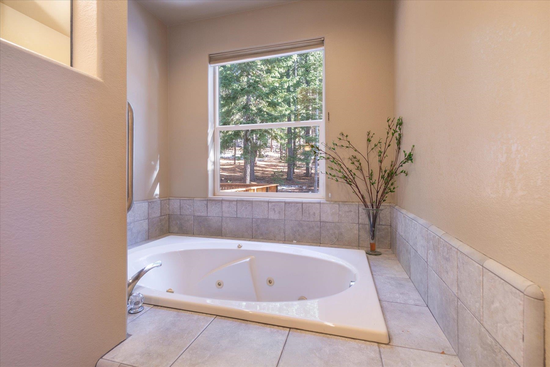 MLS #20242457 image #17