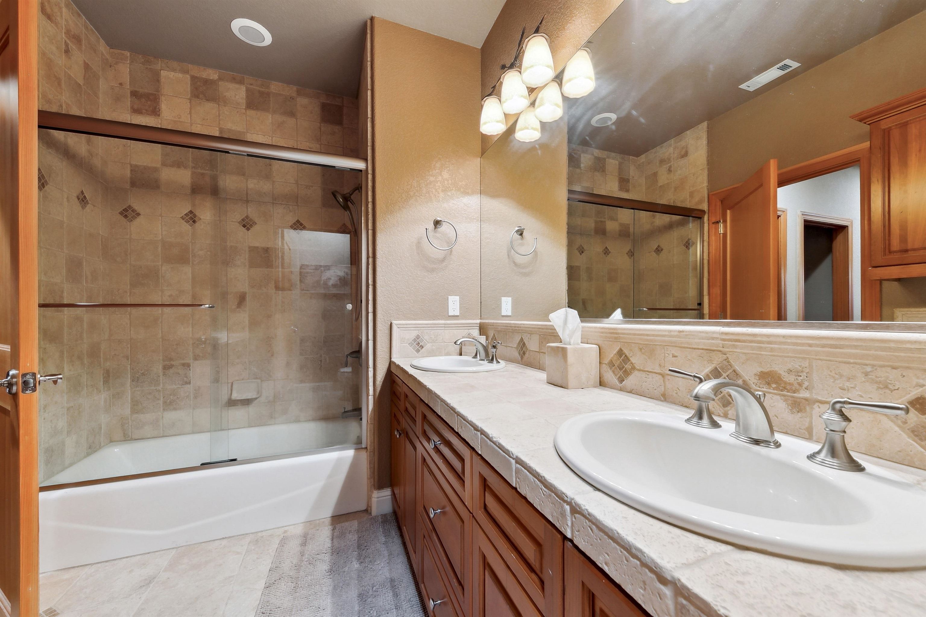 MLS #20242470 image #19