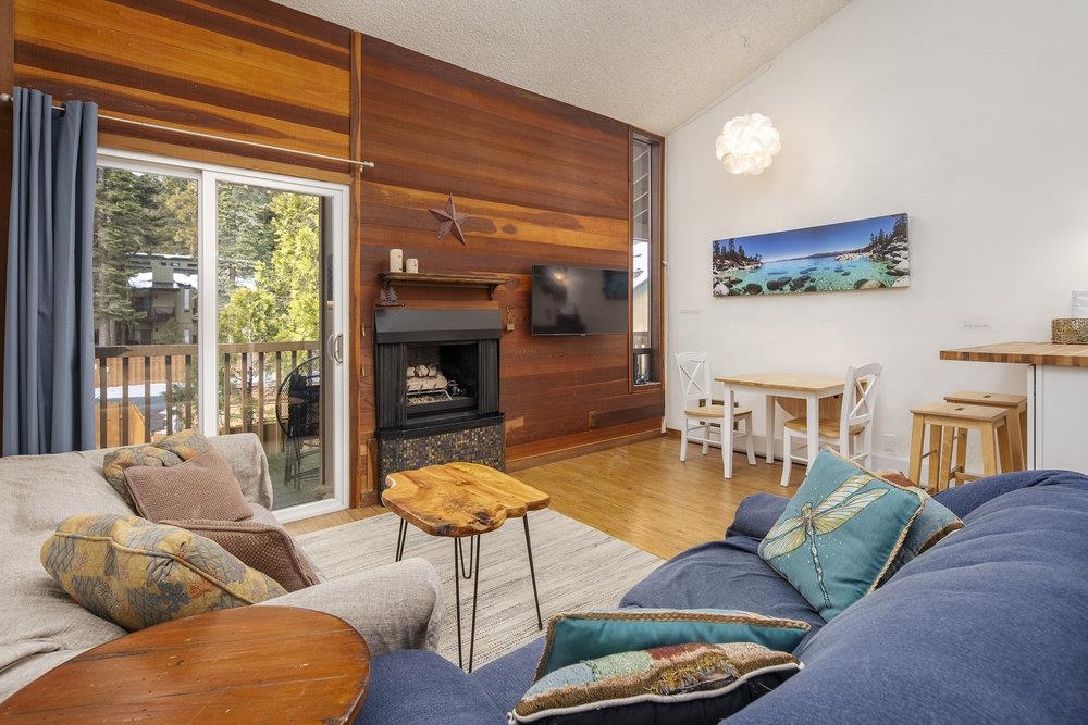 MLS #20242513 image #2